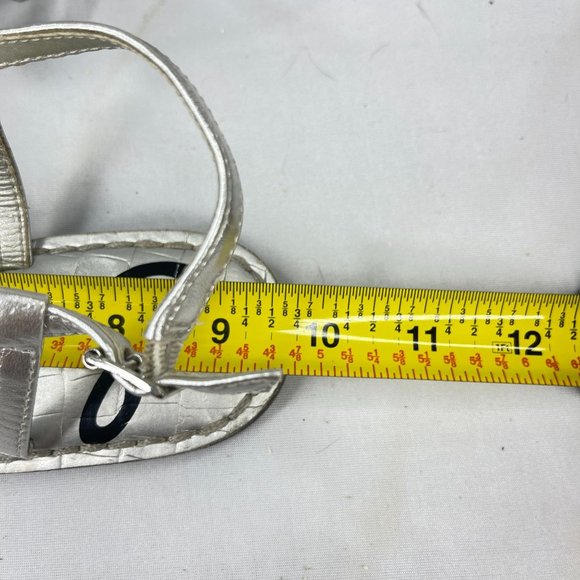 SAM EDLEMAN Womens Gigi Silver Shimmer Metallic Leather Thong Sandal Ankle Strap - Picture 7 of 10